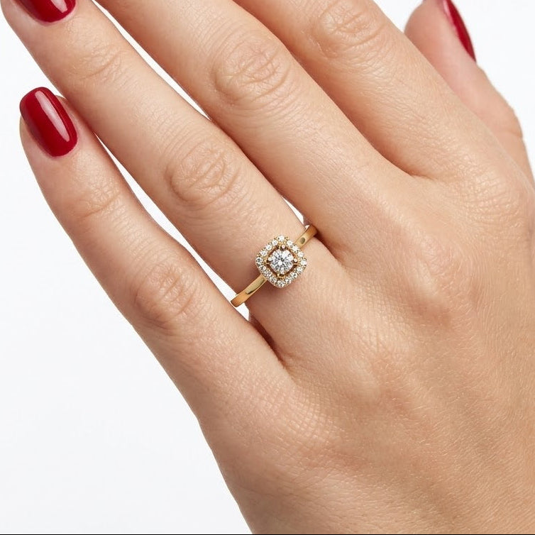 Natural Diamond Halo Design Ring