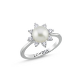 0.30 Carat Pearl and Diamond Ring