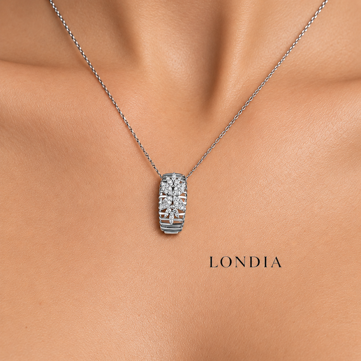 0.40 Carat Natural Diamond Flora Design Necklace