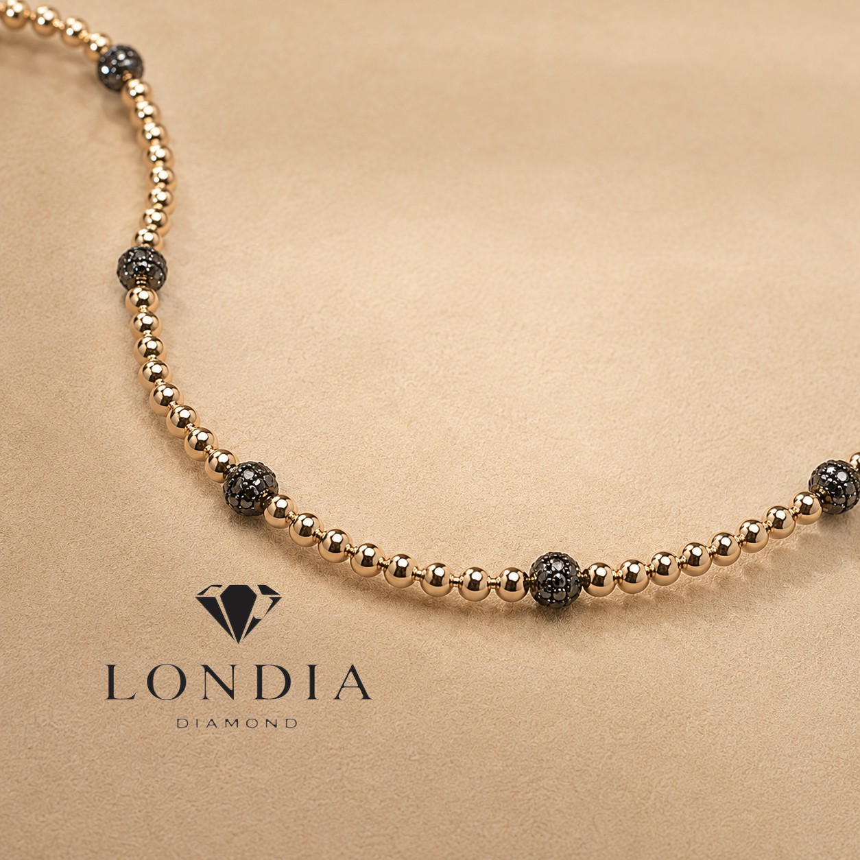 1.80 Carat Natural Diamond Eterna Design Bracelet