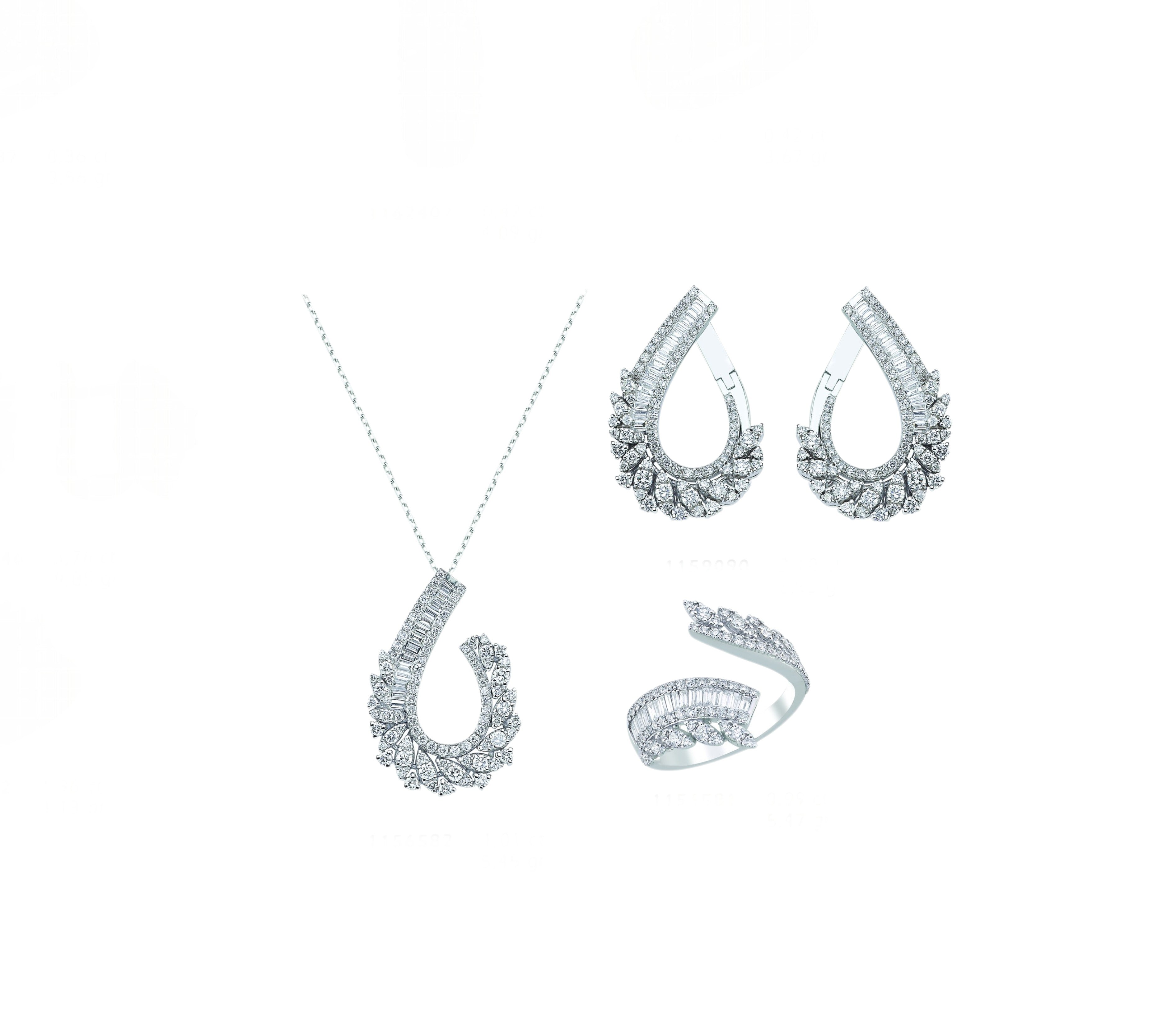 3.95 Carat Natural Diamond Designer Jewelry Set in 18K Gold