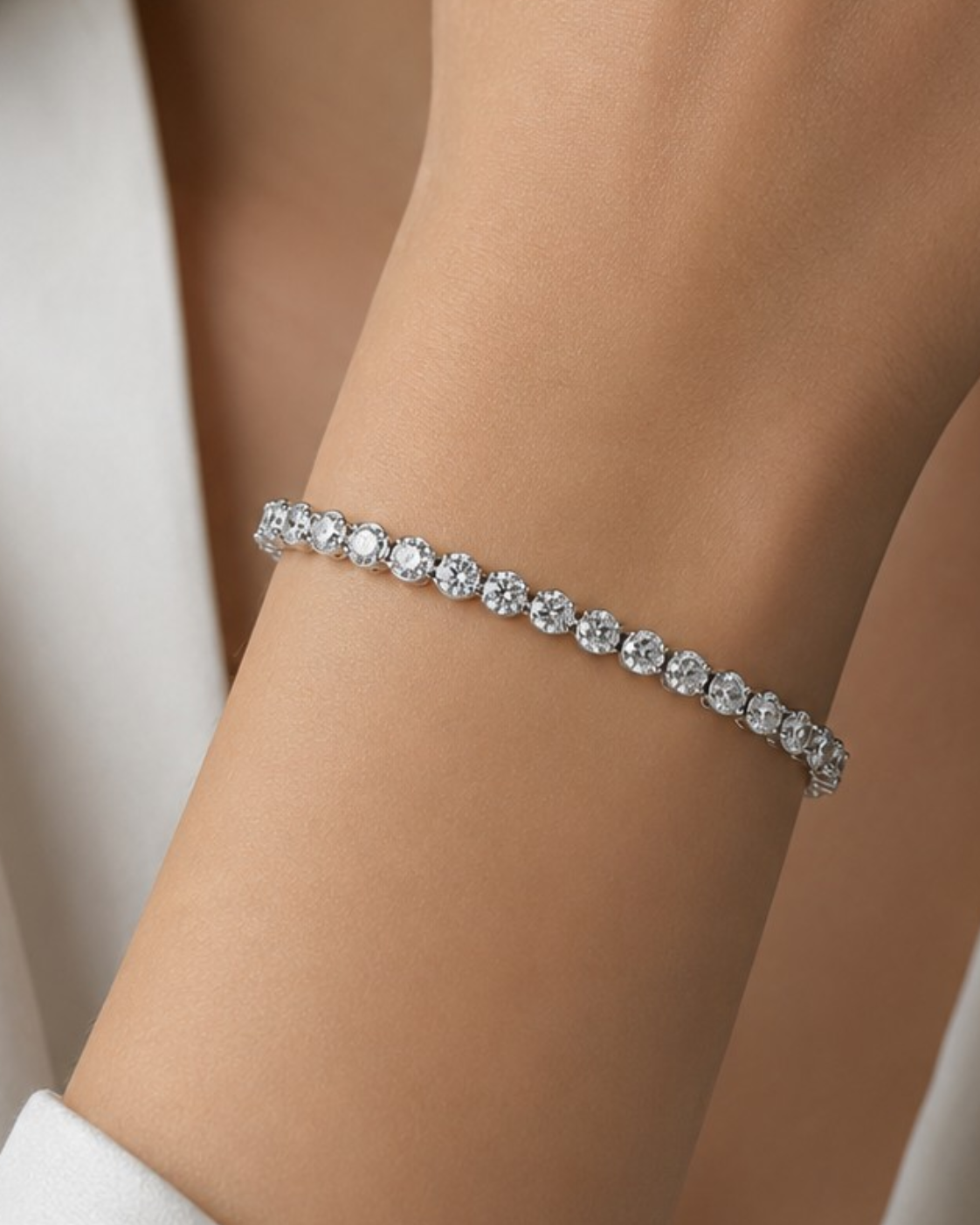 4.00 Carat Super Light Crown Bracelet in 14K Gold