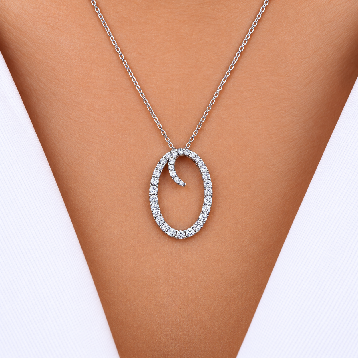 Personalized Majestic O Initial 0.40 Carat Natural Diamond Necklace