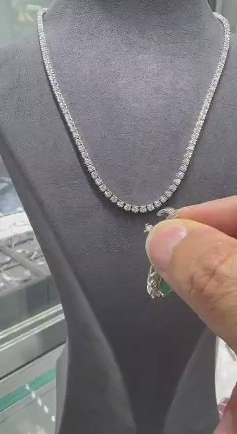 4.70 Carat Natural Emerald and Diamond Design Charm Necklace